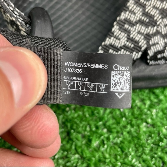 Chaco Z/2 Yampa Sandals Women's Size 6 Black Aztec Outdoor Sport Strap Toe Loop - Picture 9 of 10